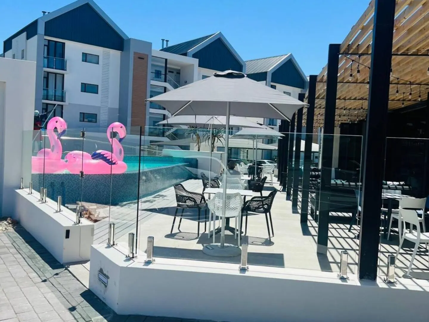 Apartment The Paramount And The Supreme At Bellamare Port Elizabeth